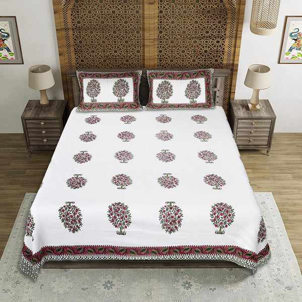 Buy Chatur Floral Bedsheet - Violet Bedsheets from Vaaree