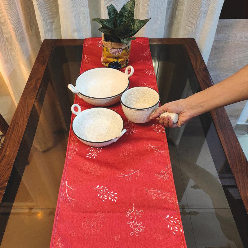 Buy Hridya Table Runner Table Runner from Vaaree