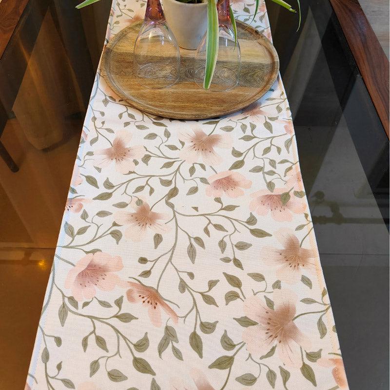 Buy Peshio Table Runner Table Runner from Vaaree