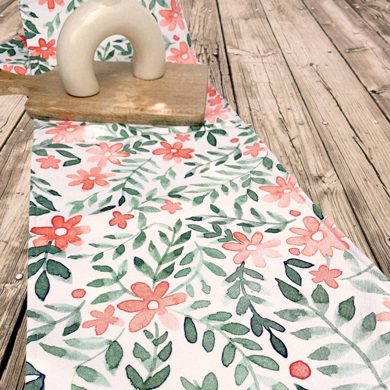 Buy Madya Floral Table Runner Table Runner from Vaaree