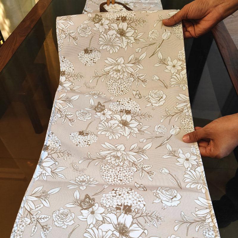 Buy Orvadia Floral Table runner Table Runner from Vaaree