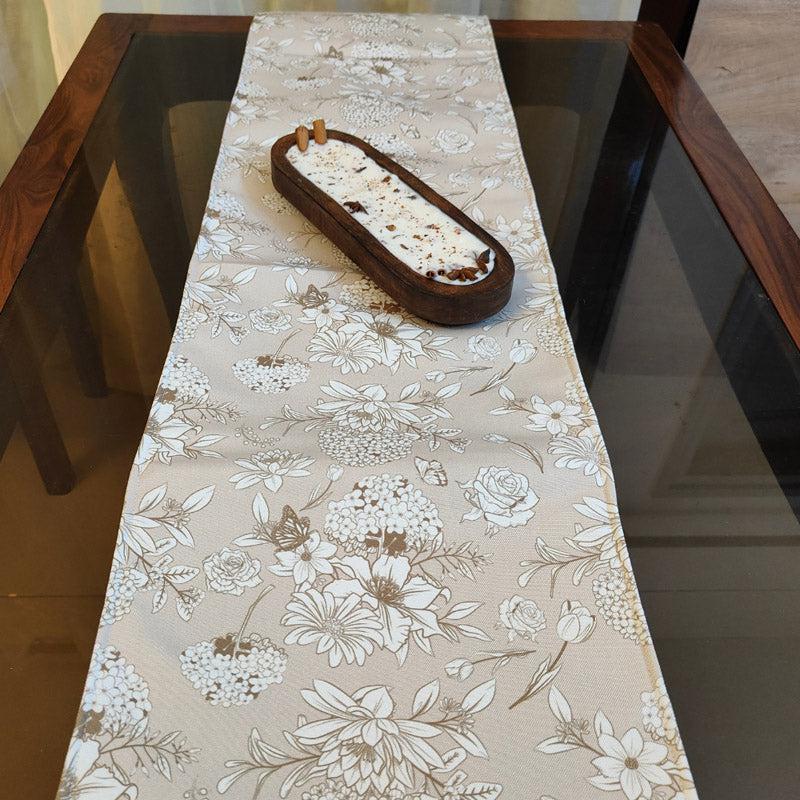 Buy Orvadia Floral Table runner Table Runner from Vaaree