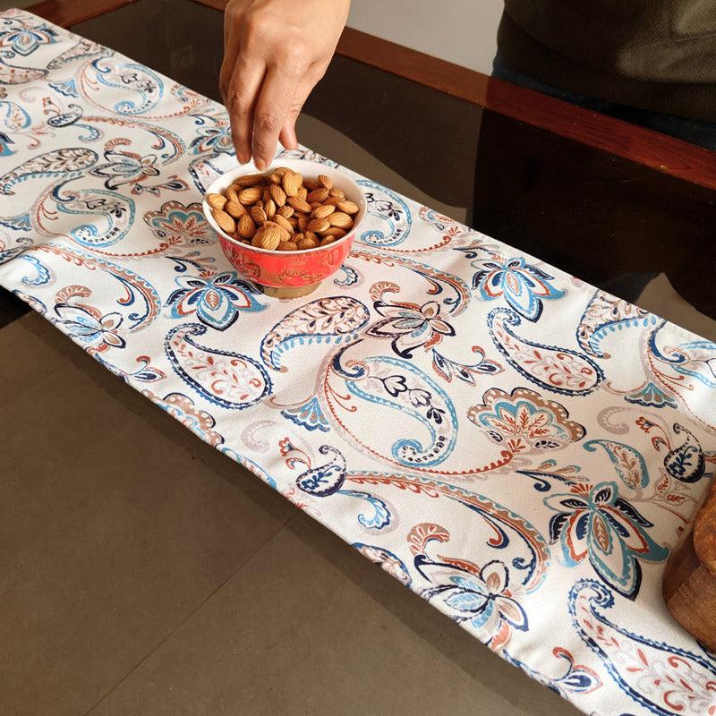 Buy Paisley Fiesta Table Runner Table Runner from Vaaree