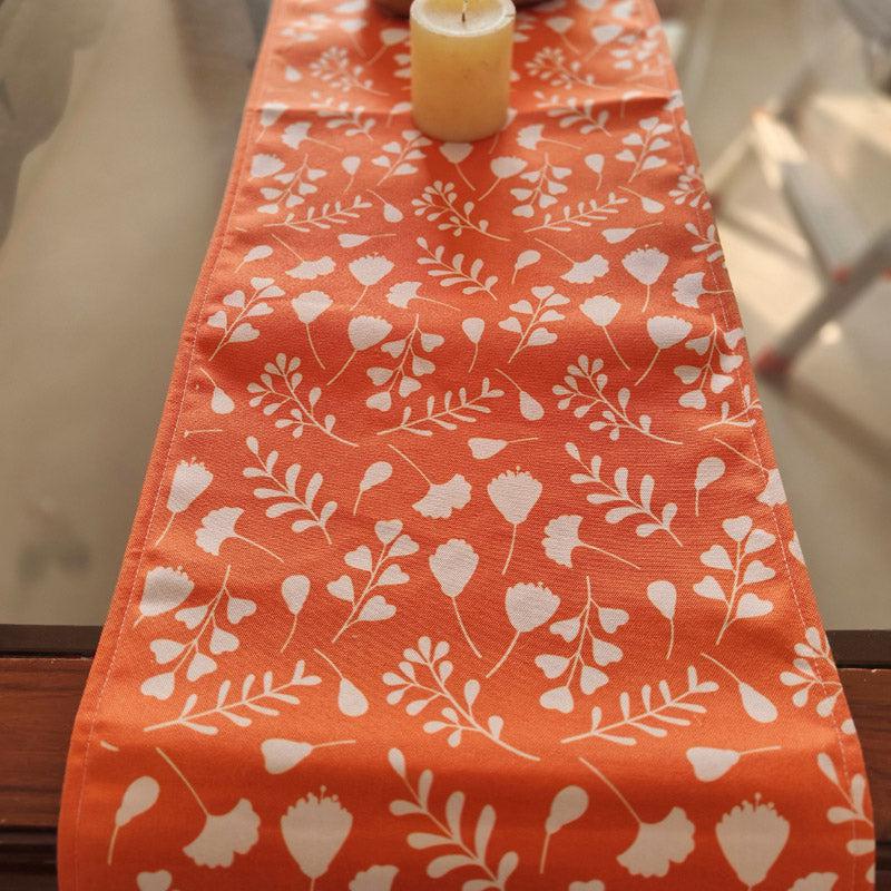 Buy Vilda Flora Table Runner Table Runner from Vaaree