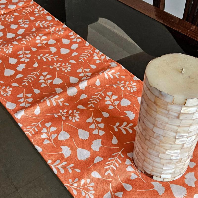 Buy Vilda Flora Table Runner Table Runner from Vaaree