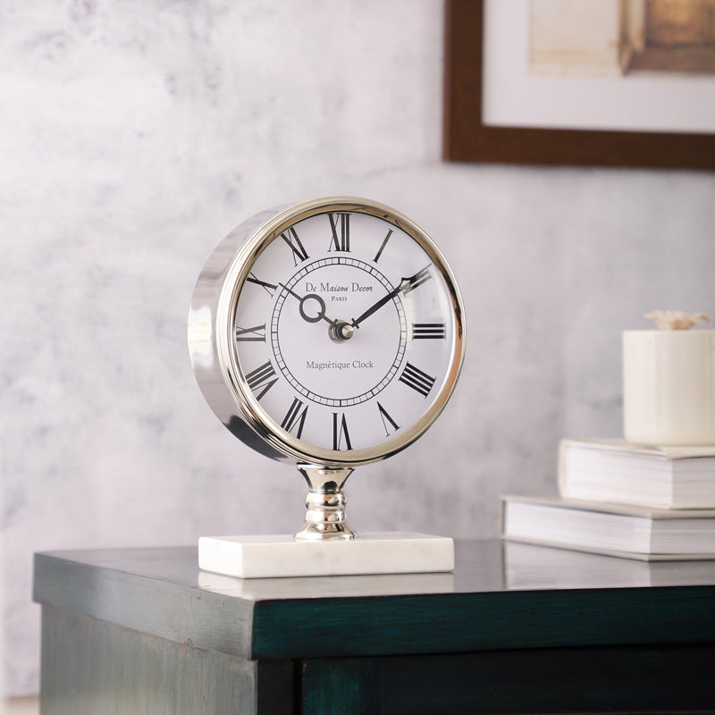 Table Clock - Nexo Table Clock - Silver