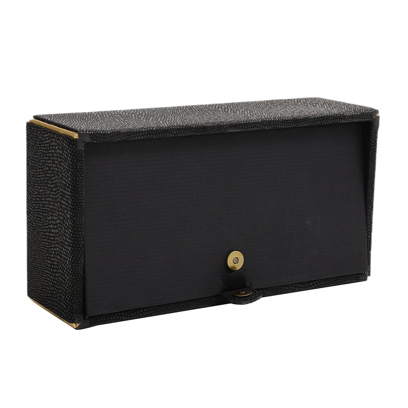 Buy Meho Leather Tissue Box - Black Tissue Holder from Vaaree