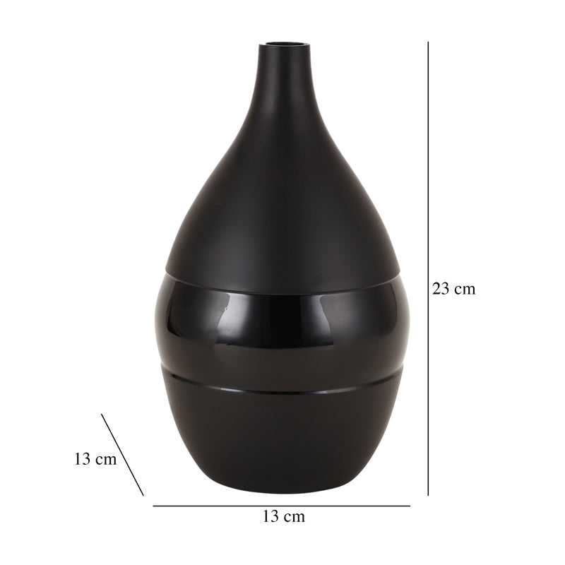 Buy Yato Enamel Vase (Black) - Small Vase from Vaaree