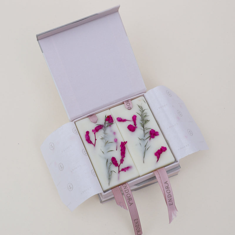 Buy Pileda Lavender & Rose Wax Tablet - Set Of Two Gift Box from Vaaree