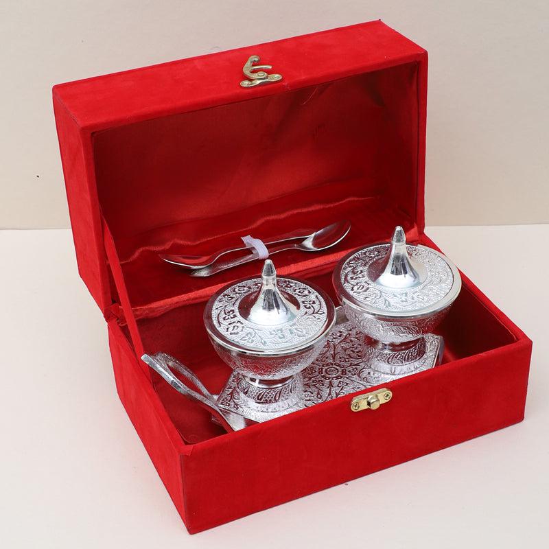 Buy Minervaa Storage Container With Spoon & Tray (100 ML) - Set Of Five Container from Vaaree