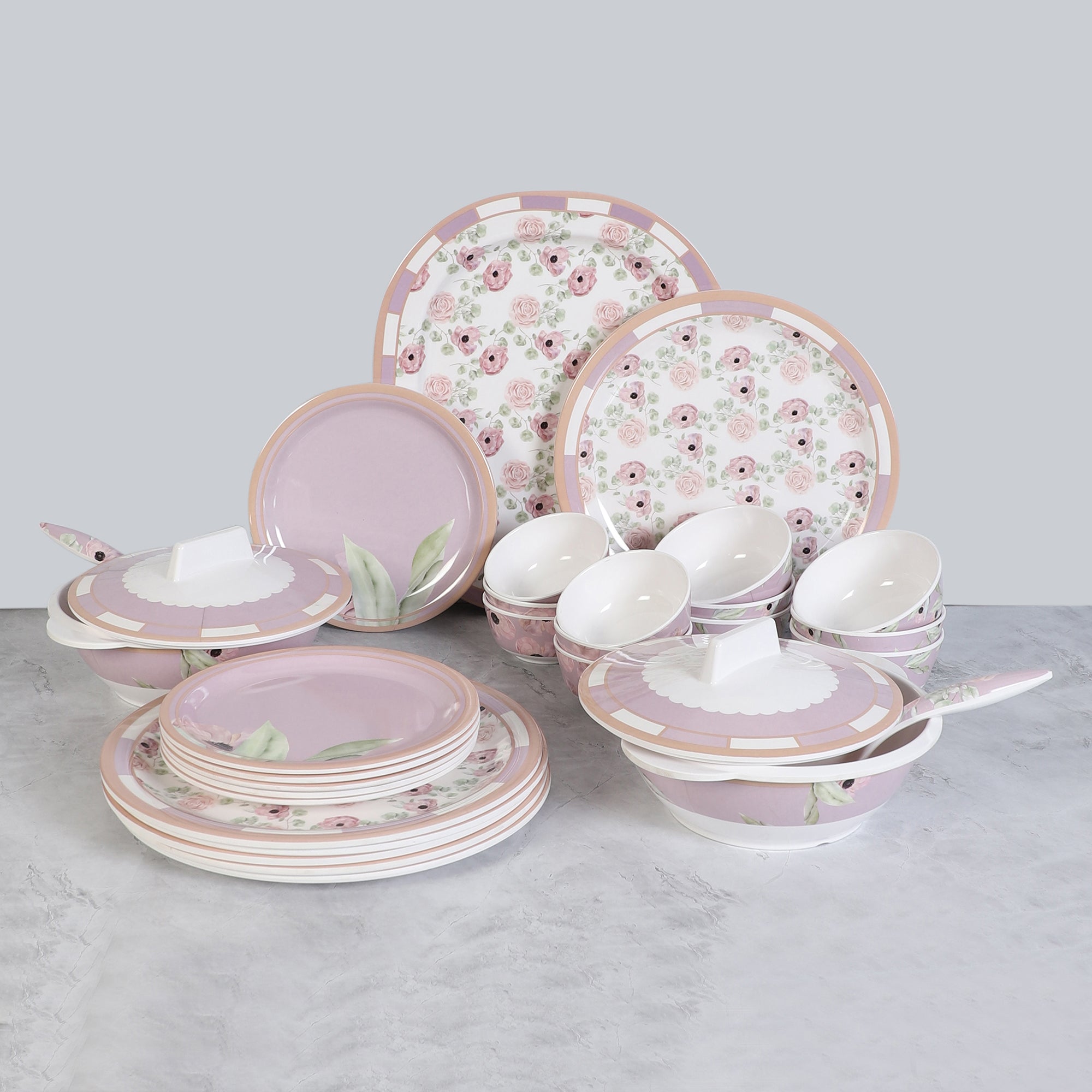 Buy Daisy Delve Dinner Set - 31 Piece Set Dinner Set from Vaaree