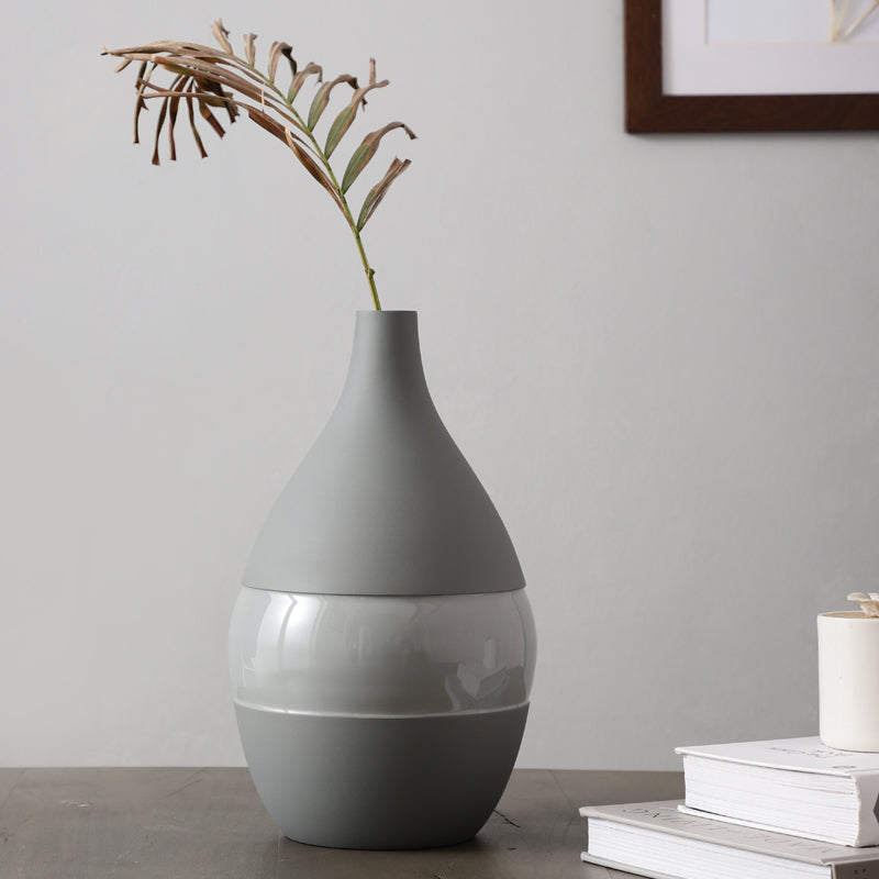 Buy Yato Enamel Vase (Grey) - Small Vase from Vaaree