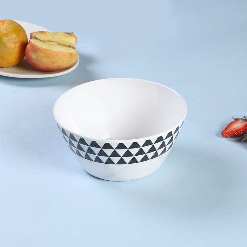 Buy Jisho Snack Bowl (White & Black) - 750 ML Bowl from Vaaree