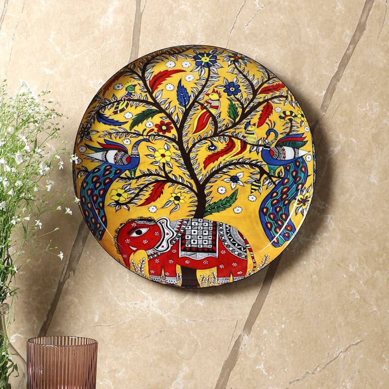 Buy Taraa Wall Plate Wall Plates from Vaaree