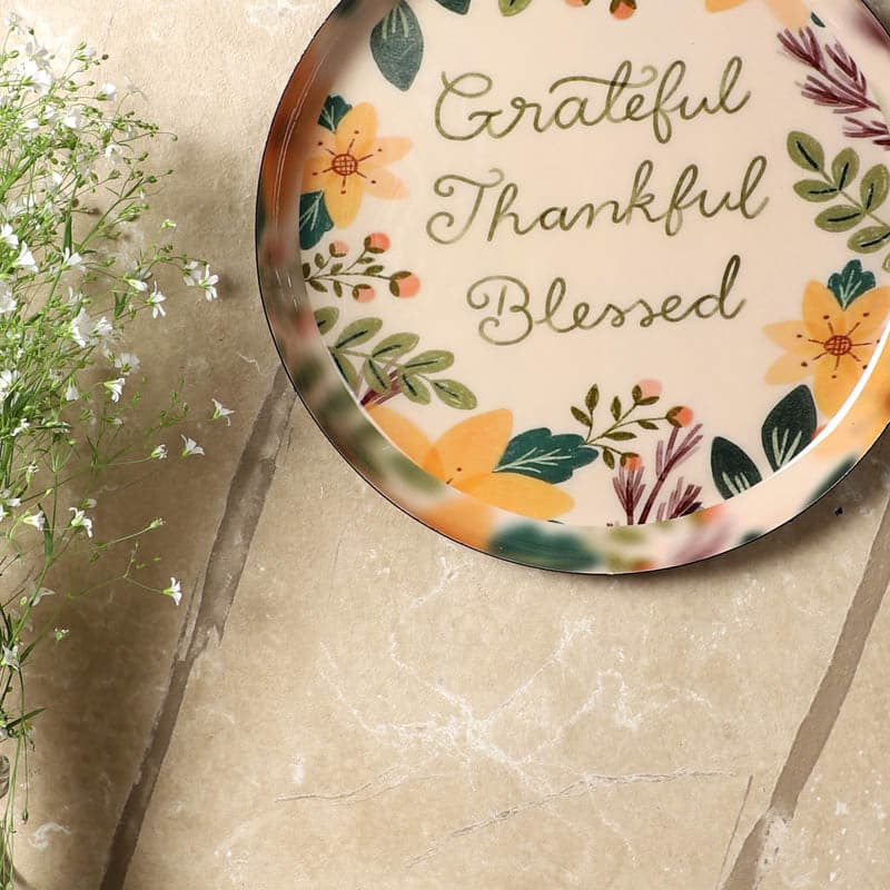 Buy Grateful Charm Wall Plate Wall Plates from Vaaree