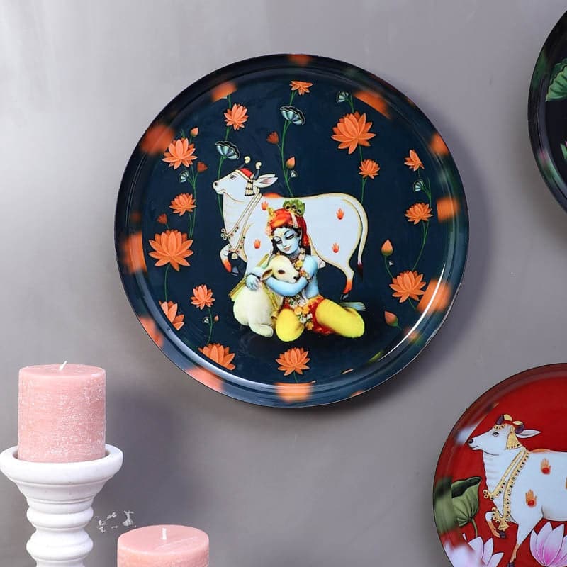 Buy Sacred Nandi Bloom Wall Plate - Set Of Three Wall Plates from Vaaree