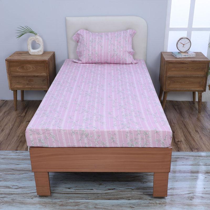 Buy Grassy Flora Printed Bedsheet - Pink Bedsheets from Vaaree