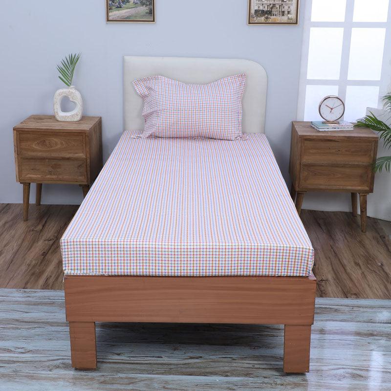 Buy Mizomeen Checkered Printed Bedsheet - Pink Bedsheets from Vaaree