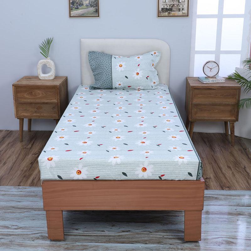 Buy Daisy Blush Printed Bedsheet - Teal Bedsheets from Vaaree