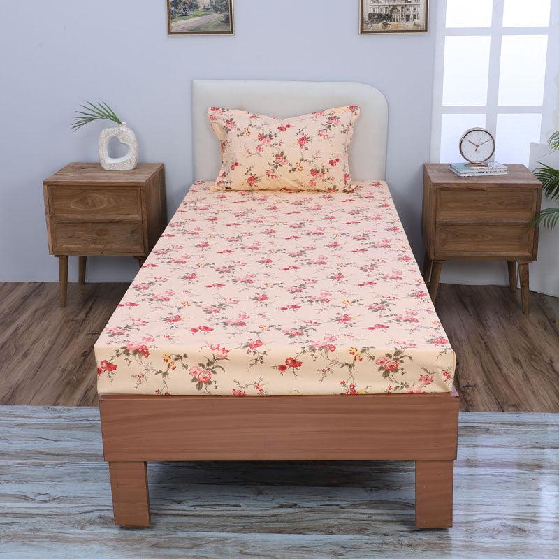 Buy Esmeralda Floral Printed Bedsheet - Orange Bedsheets from Vaaree