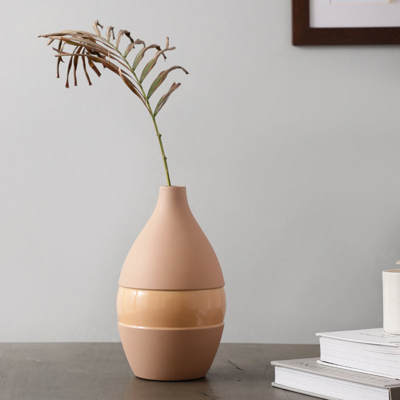 Buy Yato Enamel Vase (Beige) - Small Vase from Vaaree