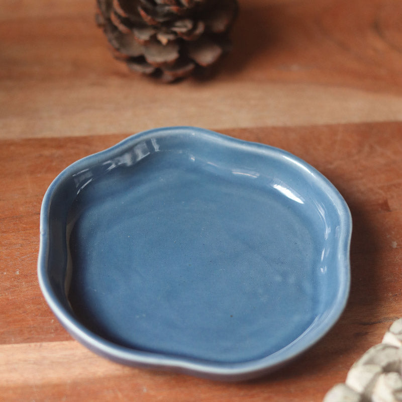 Buy Nica Ceramic Platter Platter from Vaaree