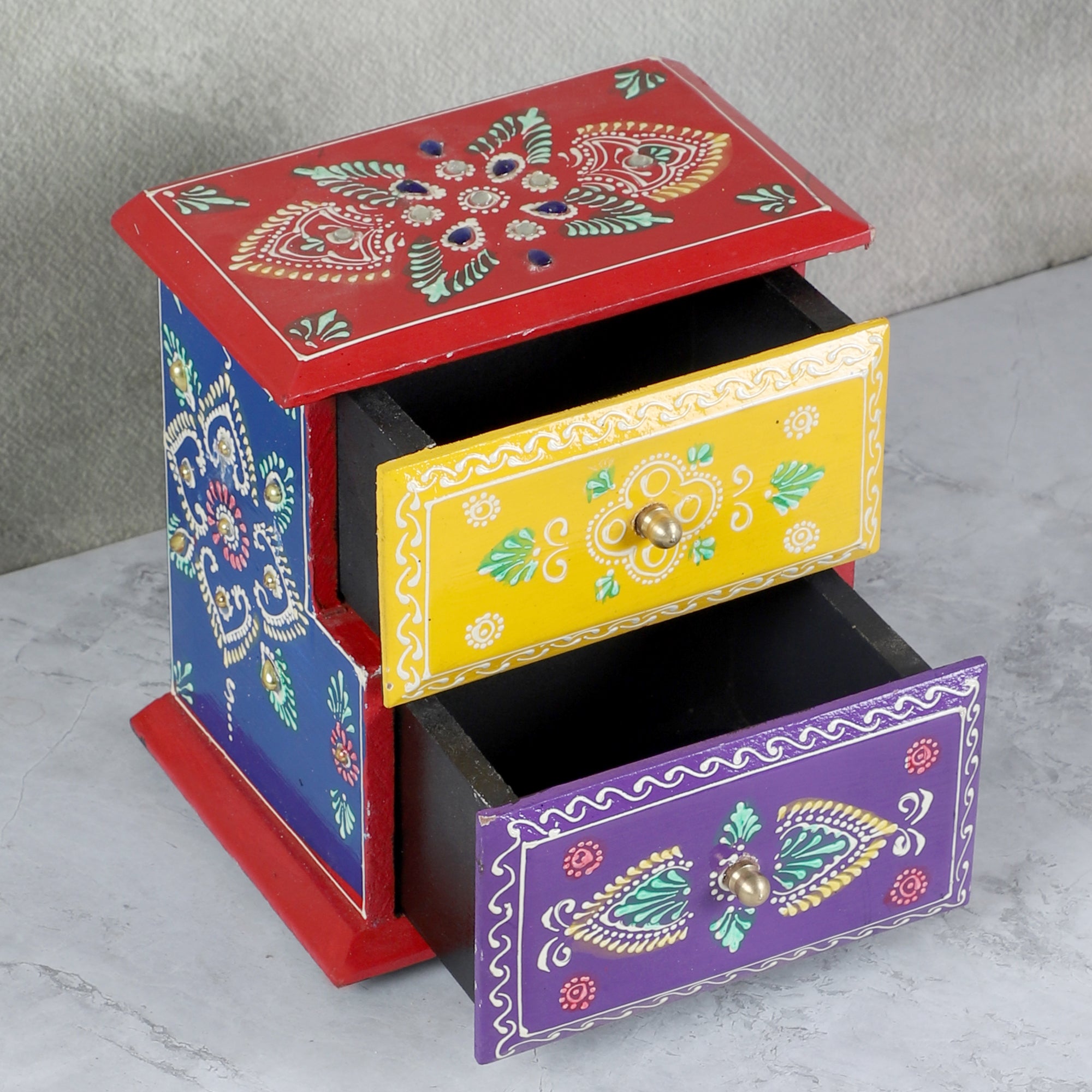 Buy Tiva Handpainted Jewellery Organizer Jewelbox from Vaaree