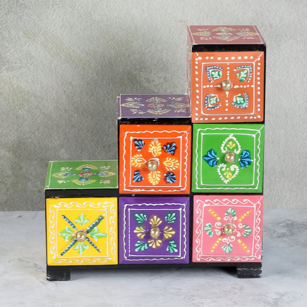 Buy Jillae Handpainted Jewellery Organizer Jewelbox from Vaaree