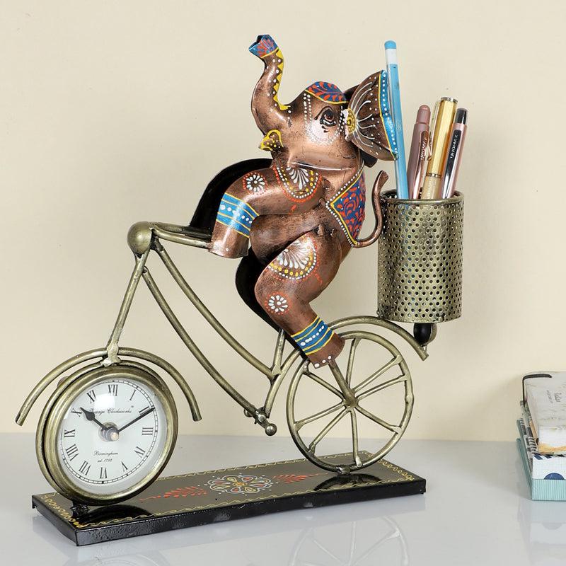 Buy Cycle Circus Stationary Stand Pen Stand from Vaaree