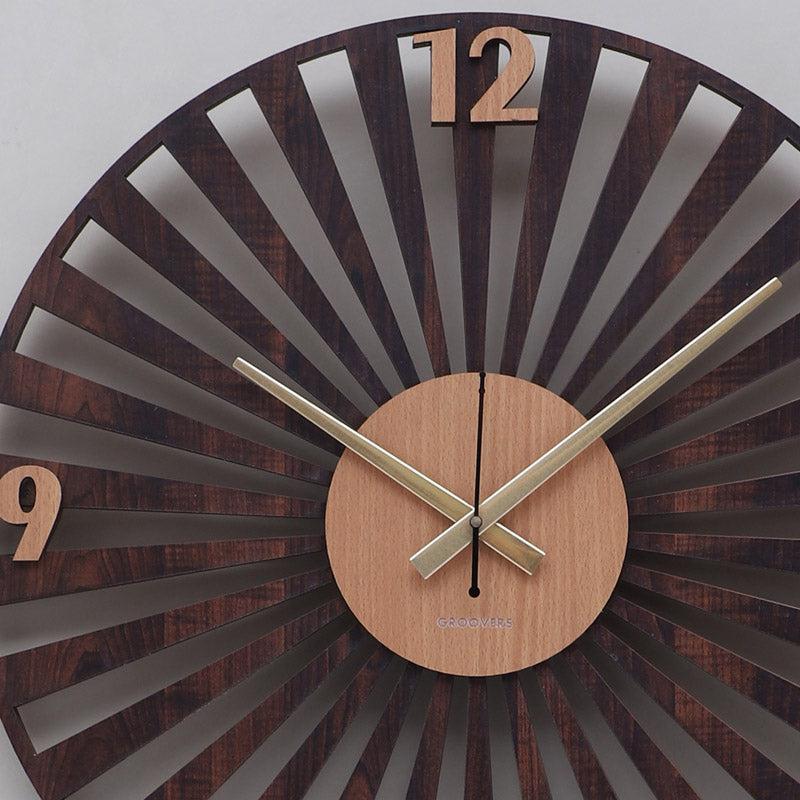 Buy Targeto Wall Clock Wall Clock from Vaaree