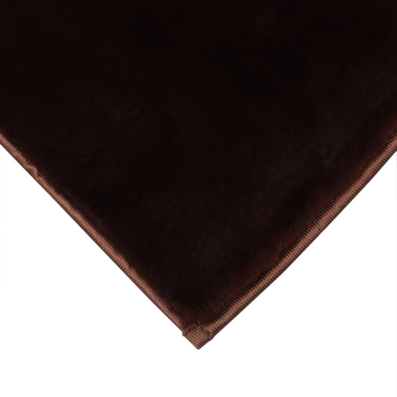 Buy Ileva Anti Skid Bedside Runner - Coffee Runner Rug from Vaaree