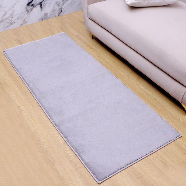 Buy Ileva Anti Skid Bedside Runner - Silver Runner Rug from Vaaree