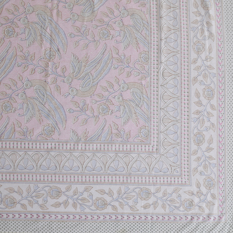 Buy Irava Floral Bedsheet - Pink Bedsheets from Vaaree