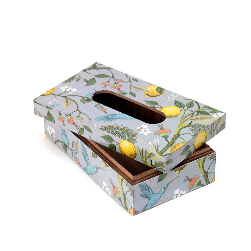 Buy Aksa Embossed Tissue Box Serving Tray from Vaaree