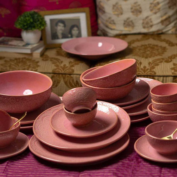 Buy Capito Handmade Dinner Set - Eight Piece Set Dinner Set from Vaaree