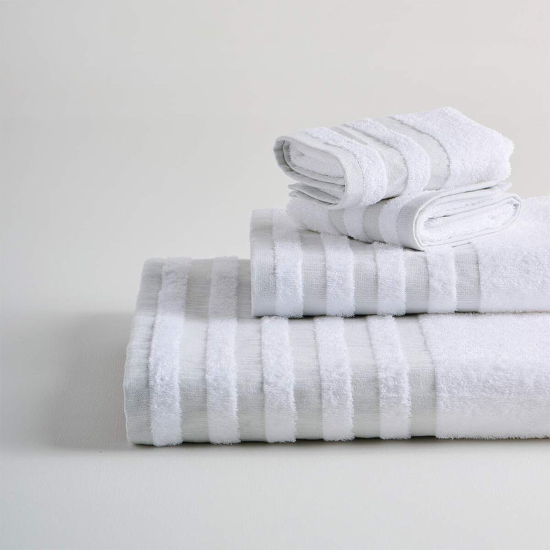 Buy Brivo Terry Towel Combo (White) - Four Piece Set Towel Sets from Vaaree