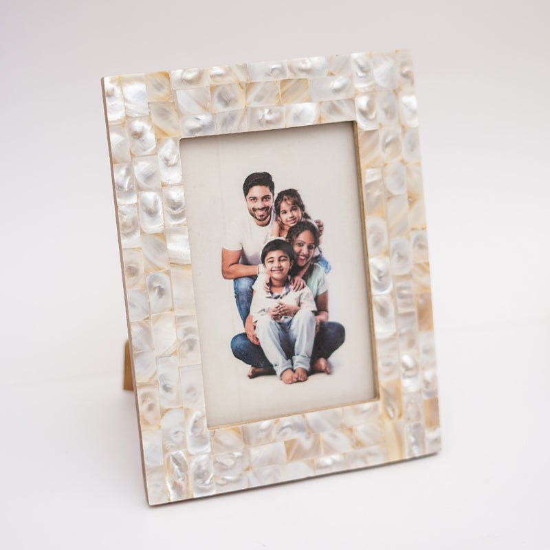 Buy Arvo Mother Of Prearl Table Photo Frame Photo Frames from Vaaree