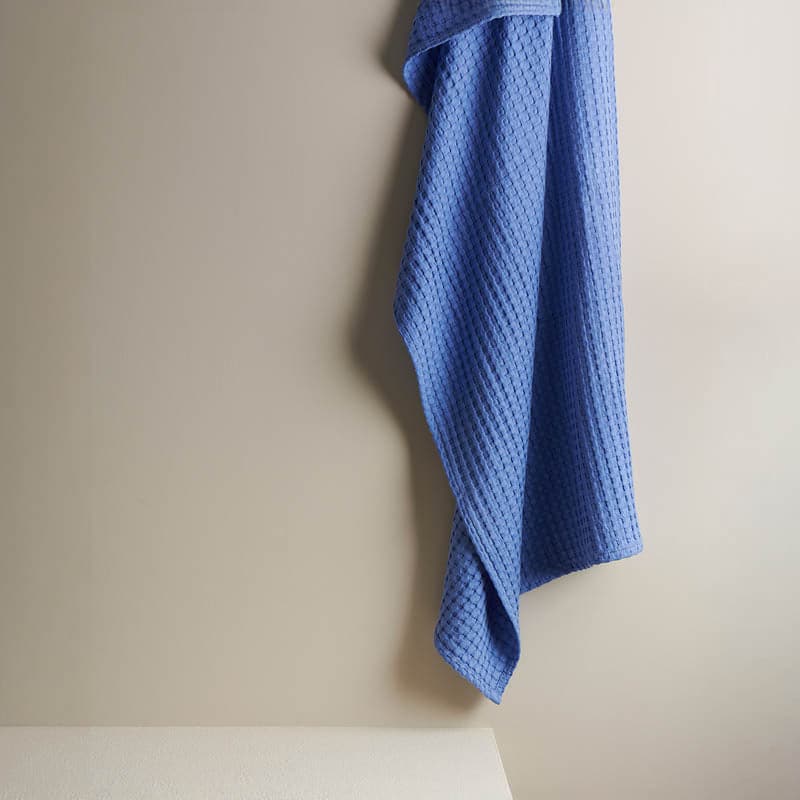 Buy Alyssa Pebble Textured Waffle Bath Towel - Dark Blue Bath Towels from Vaaree