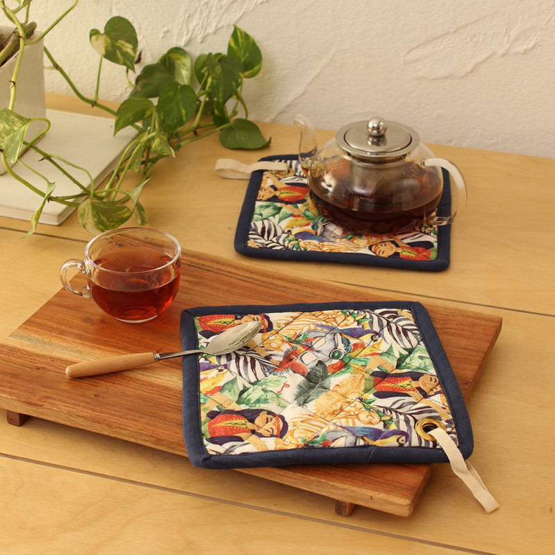 Pot Holder - Intruz Pot Holder - Set Of Two