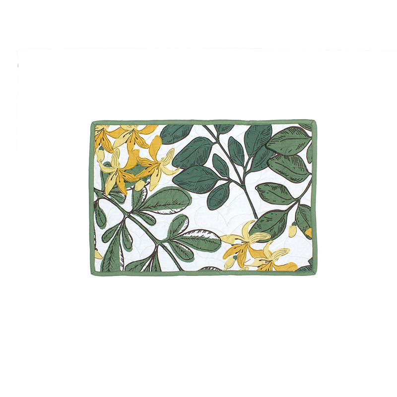 Buy Senjana Placemat (Green) - Set Of Two Table Mats from Vaaree