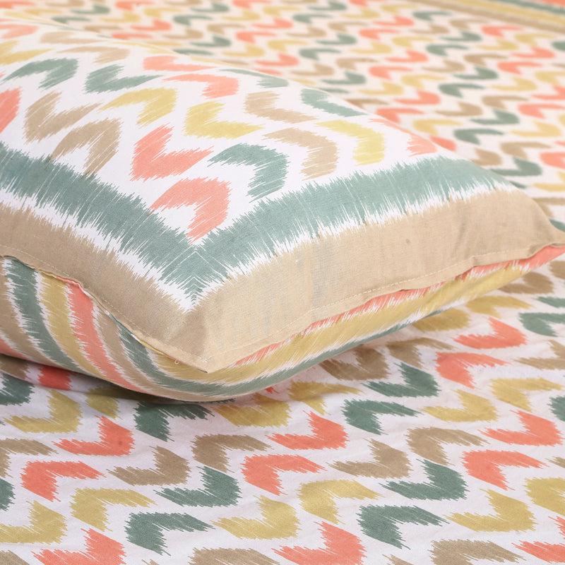 Buy Vance Abstract Bedsheet - Green & Peach Bedsheets from Vaaree