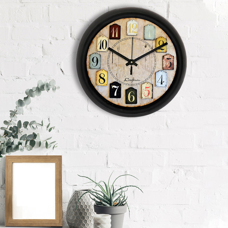 Wall Clock - Yorick Wall Clock