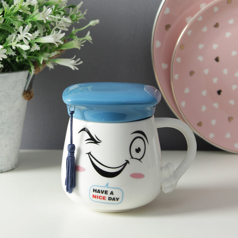 Buy Graduation Cap Quirky Mug With Lid (400 ML) - Blue Mug & Tea Cup from Vaaree