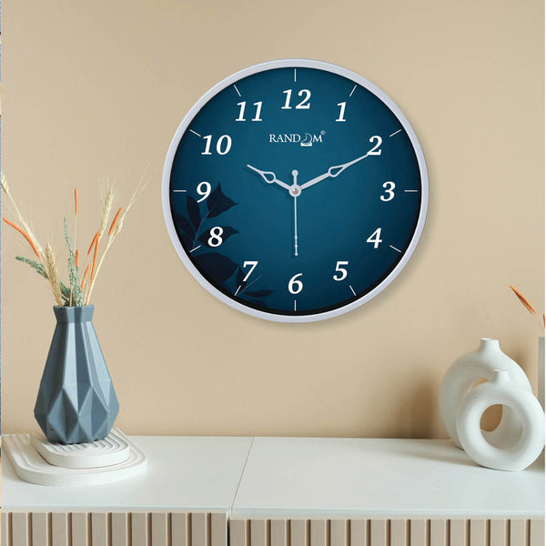 Buy Gian Sweep Silent Wall Clock Wall Clock from Vaaree