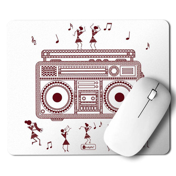 Buy Warli Radio Mouse Pad - White Mouse Pad from Vaaree