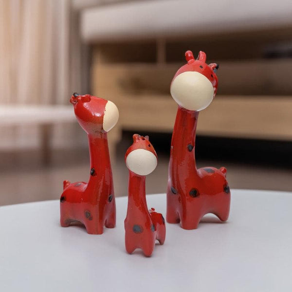 Buy Quirky Giraffe Figurine at Vaaree online | Beautiful Showpieces to choose from