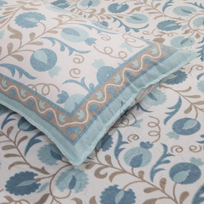 Buy Everett Floral Bedsheet - Blue Bedsheets from Vaaree