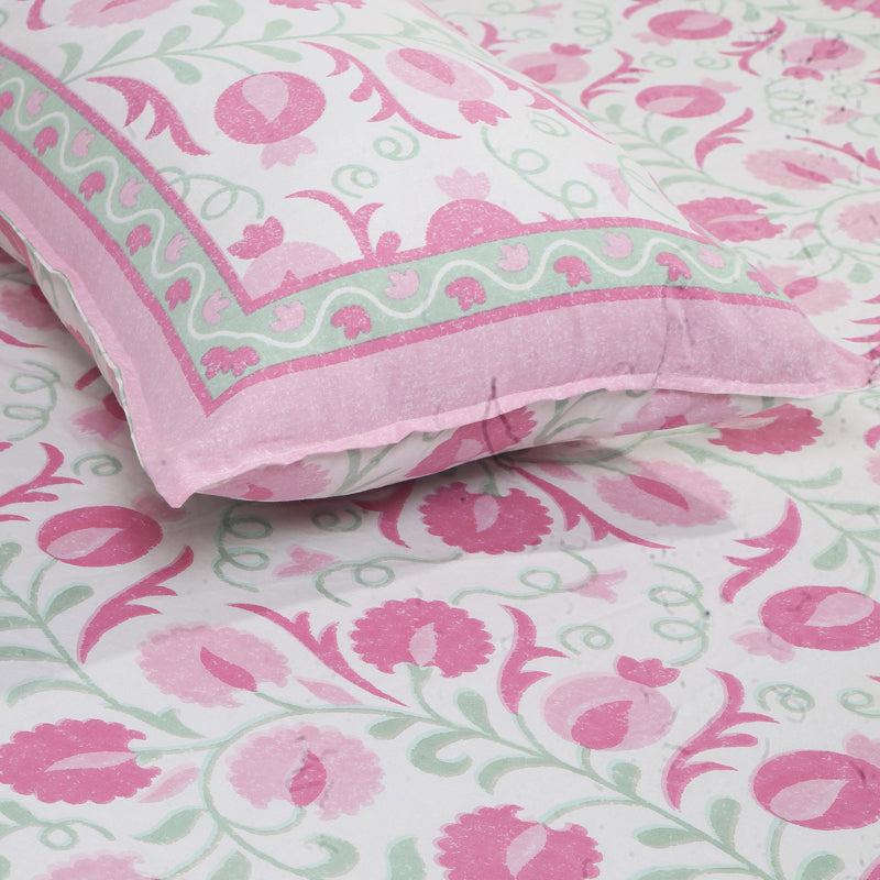 Buy Everett Floral Bedsheet - Pink Bedsheets from Vaaree