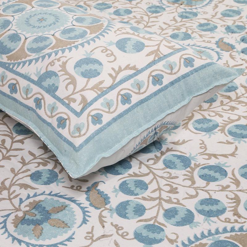 Buy Farah Floral Bedsheet - Blue Bedsheets from Vaaree