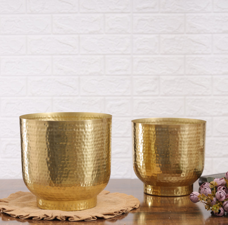 Buy Edo Hammered Golden Planter (Gold) - Set Of Two Pots & Planters from Vaaree